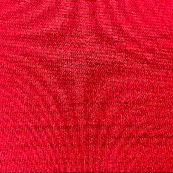 NIKE DRI-FIT Short Sleeve Tee. Red space dyed. Swish Logo in gray. Size Large - Picture 4 of 7